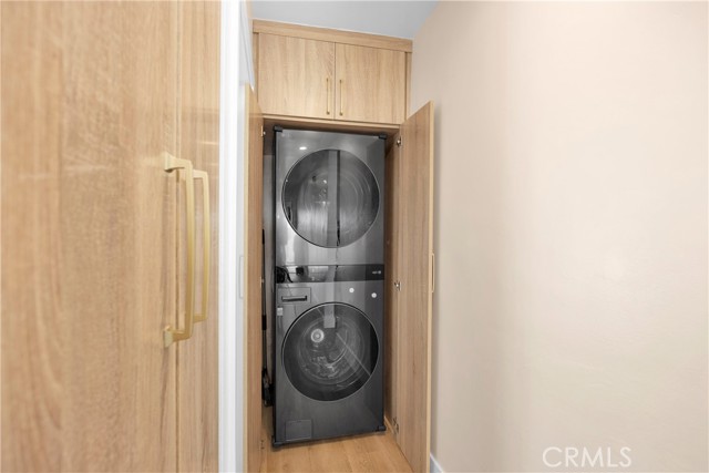 Image 16 of 27 For 2430 Marber  