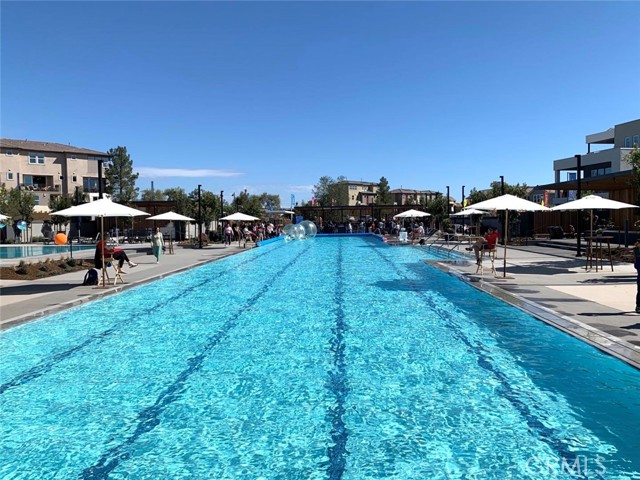 208 Radial, Irvine CA: https://media.crmls.org/medias/824f345e-7aef-43ac-8460-b855fe65855b.jpg