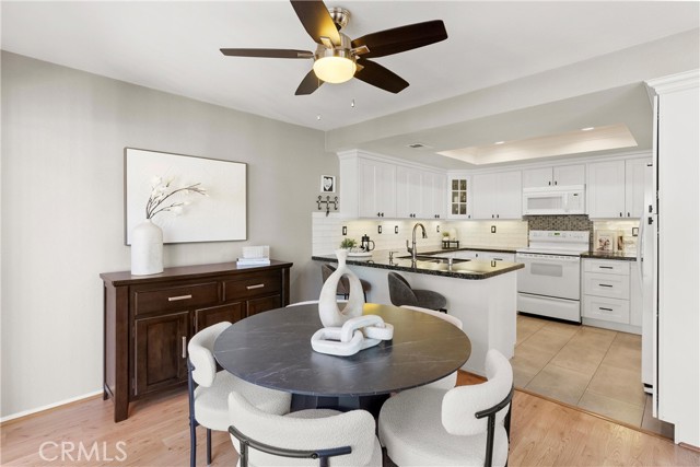8 Geranium, Rancho Santa Margarita CA: https://media.crmls.org/medias/824f4cff-e46c-42b7-a421-8a5efb2d1cf4.jpg