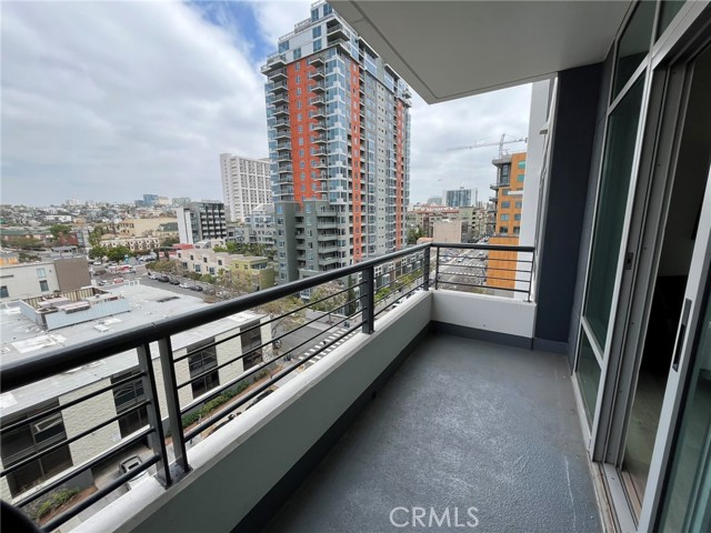 Detail Gallery Image 4 of 24 For 425 W Beech St #1057,  San Diego,  CA 92101 - 2 Beds | 1 Baths