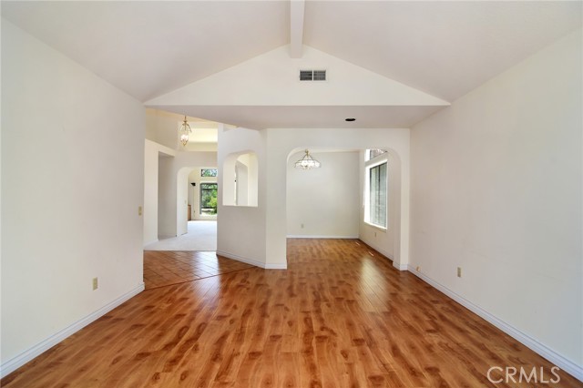 8022 Valley Flores Drive photo 6