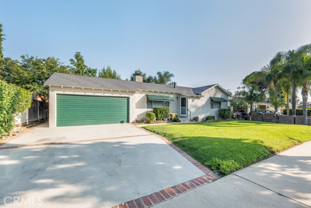 1036 Fermoore Street photo 5