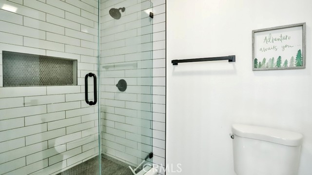 5739 E Stillwater Avenue, Orange CA: https://media.crmls.org/medias/8251b045-7172-4e01-8b37-56b089155dd8.jpg