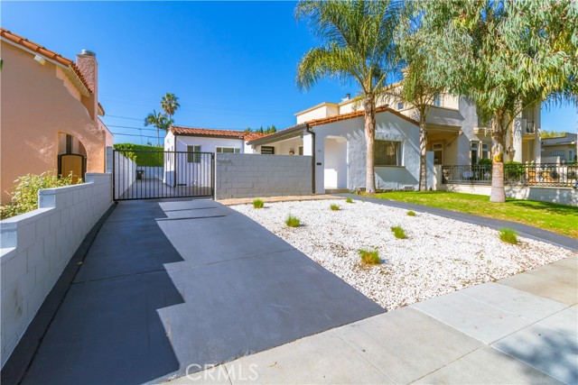 Detail Gallery Image 29 of 37 For 161 N Willaman Dr, Beverly Hills,  CA 90211 - 1 Beds | 1 Baths