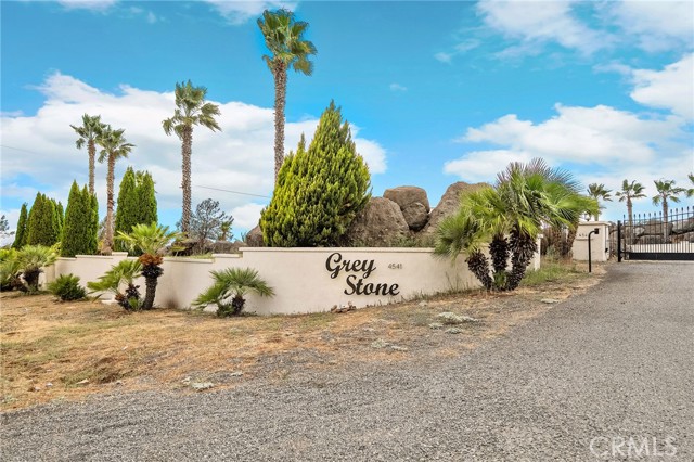 4541 Skyway, Paradise CA: https://media.crmls.org/medias/8252076e-b379-4fb6-acb1-3f8fac6cd458.jpg