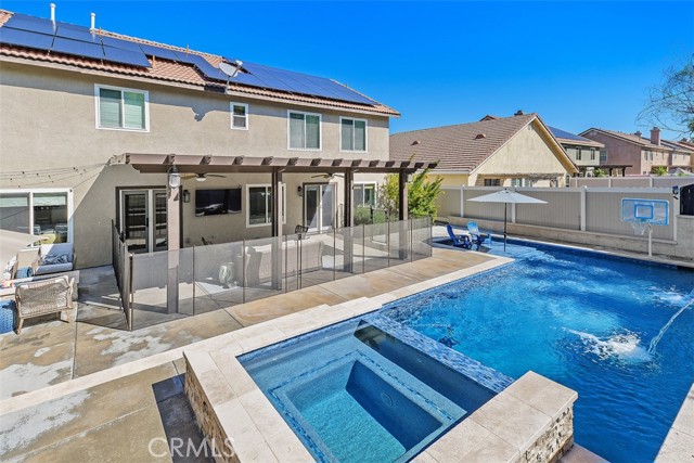 Detail Gallery Image 29 of 31 For 342 Selkirk Drive, Corona,  CA 92881 - 4 Beds | 2/1 Baths