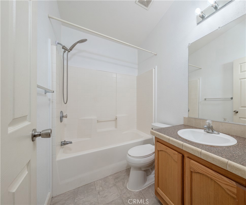 MLS #OC25219351 image #22