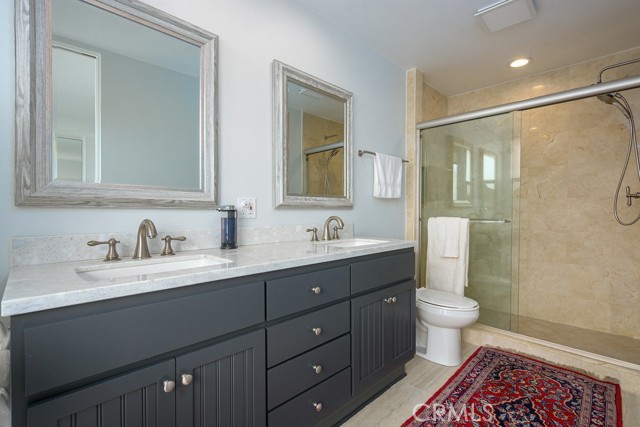 4073 Aladdin Drive, Huntington Beach CA: https://media.crmls.org/medias/8253bc96-fd1d-4114-bb4c-7579f9e024c7.jpg