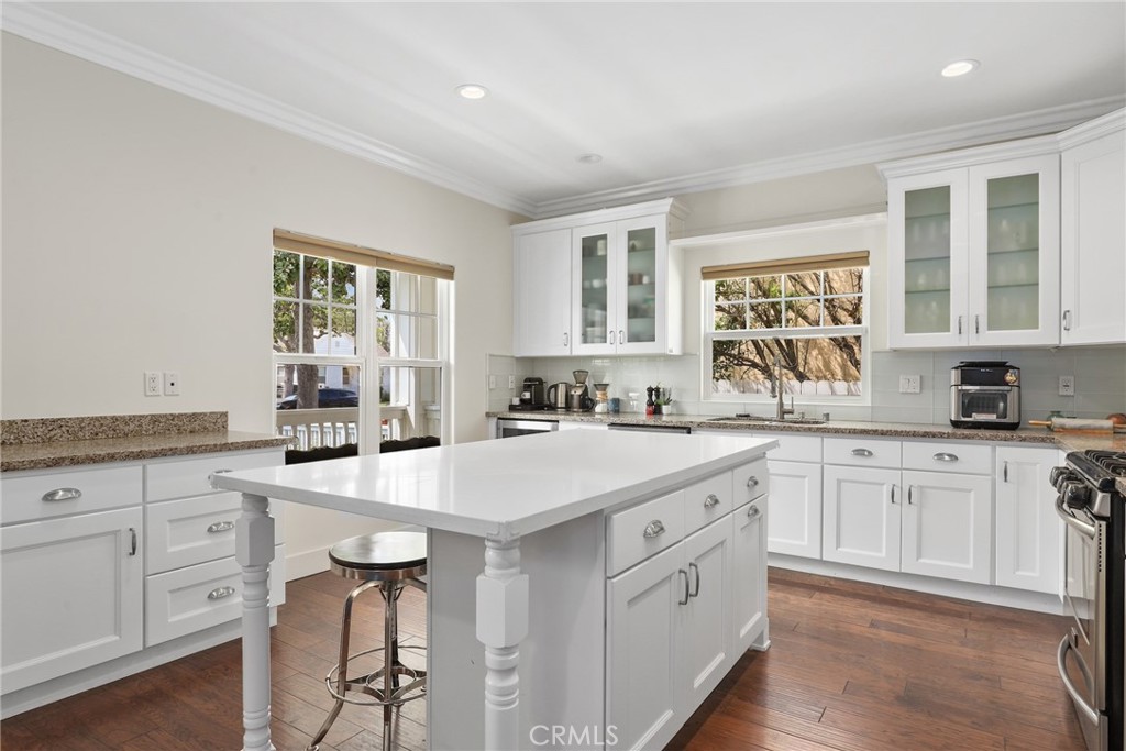 4512 Stansbury AvenueSherman Oaks img 1