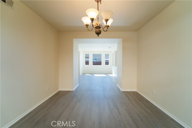 Detail Gallery Image 16 of 41 For 3294 Treehouse, Perris,  CA 92571 - 4 Beds | 3 Baths