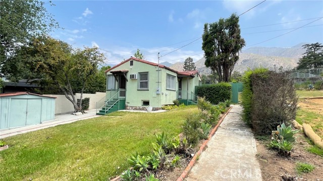 Detail Gallery Image 1 of 26 For 285 Wapello St, Altadena,  CA 91001 - 2 Beds | 1 Baths