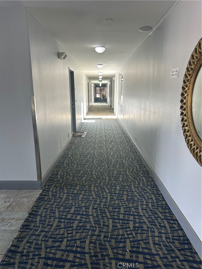 https://media.crmls.org/medias/82572ffe-d267-4b24-88c3-6f054cc7dd72.jpg?preset=X-Large