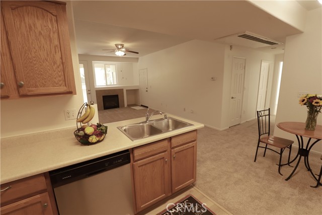 Detail Gallery Image 10 of 29 For 41410 Juniper St #824,  Murrieta,  CA 92562 - 3 Beds | 2 Baths