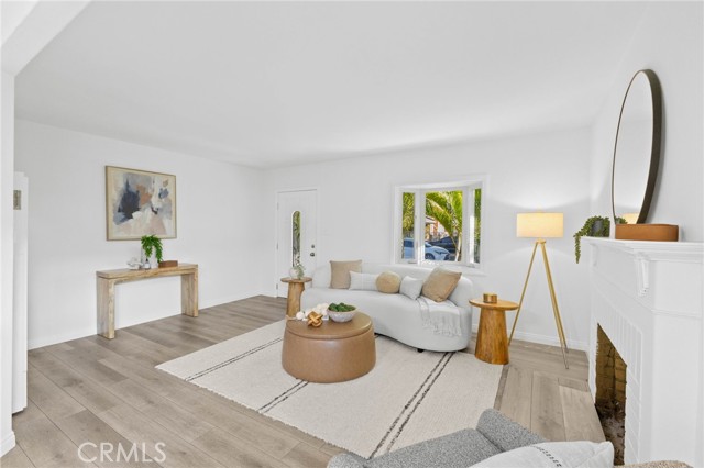 Detail Gallery Image 6 of 42 For 1410 S Olive, Santa Ana,  CA 92707 - 2 Beds | 1 Baths