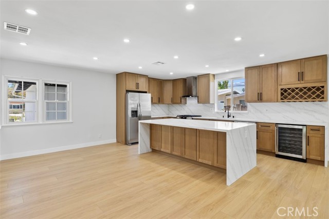 Detail Gallery Image 11 of 38 For 22306 Marlin Pl, Canoga Park,  CA 91303 - 4 Beds | 3 Baths