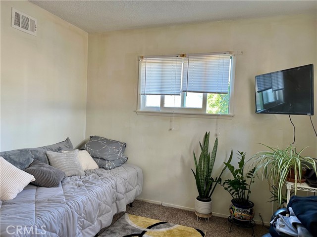 22918 Date Avenue, Torrance CA: https://media.crmls.org/medias/825871f7-b844-4d55-aa48-a3479659799b.jpg