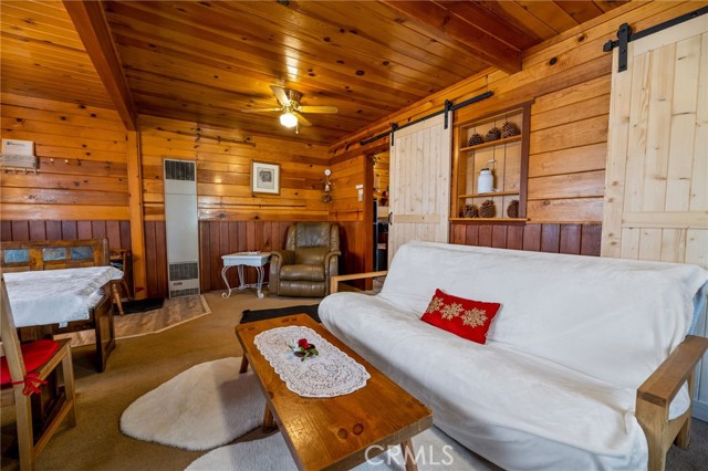 Detail Gallery Image 6 of 20 For 324 Angeles Bld, Big Bear City,  CA 92314 - 2 Beds | 1 Baths