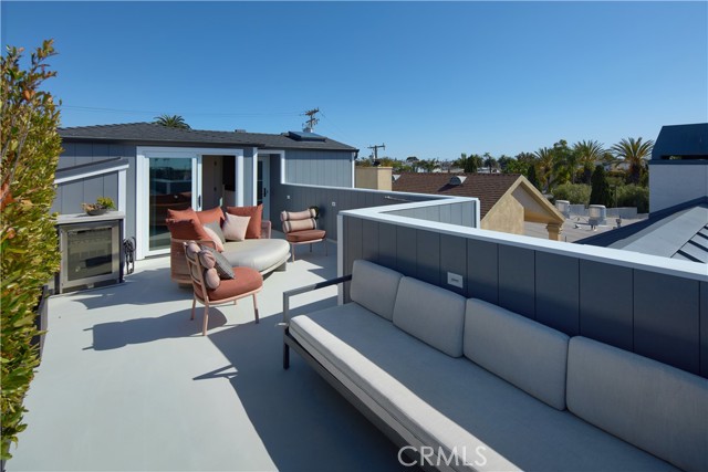 Detail Gallery Image 24 of 30 For 418 Larkspur, Corona Del Mar,  CA 92625 - 4 Beds | 4 Baths