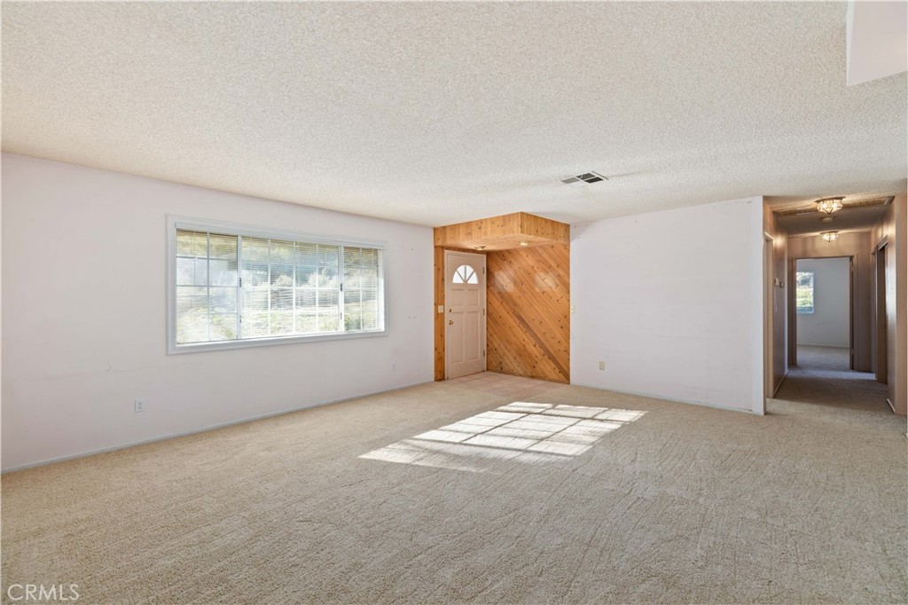 MLS #SR25262351 image #5