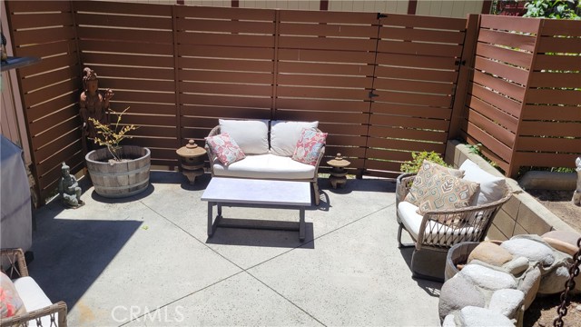 Detail Gallery Image 4 of 27 For 221 Darfo Dr, Crestline,  CA 92325 - 3 Beds | 2 Baths