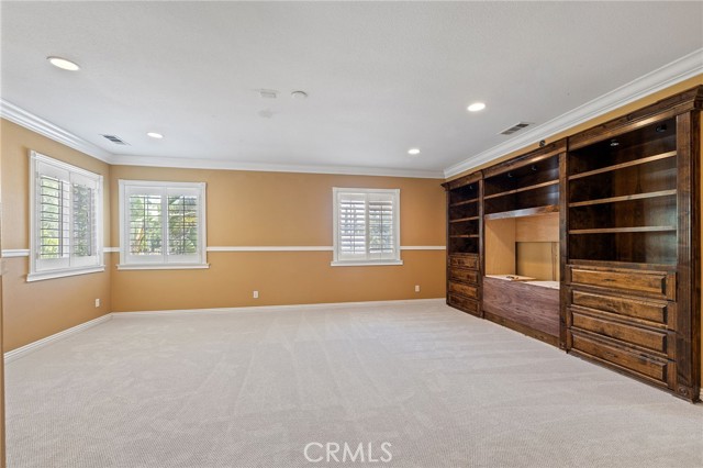 2394 Old Heritage Road, Riverside CA: https://media.crmls.org/medias/825c9cde-614e-48dd-ba62-2bc40ab15fc5.jpg