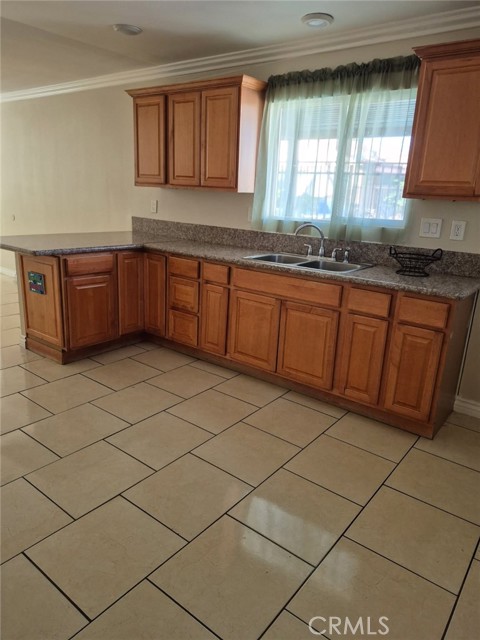 Detail Gallery Image 9 of 22 For 1612 Mullender #2,  La Puente,  CA 91744 - 2 Beds | 1 Baths