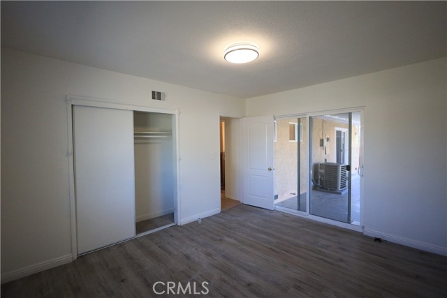 Detail Gallery Image 9 of 14 For 1283 Essex, Pomona,  CA 91767 - 4 Beds | 2 Baths