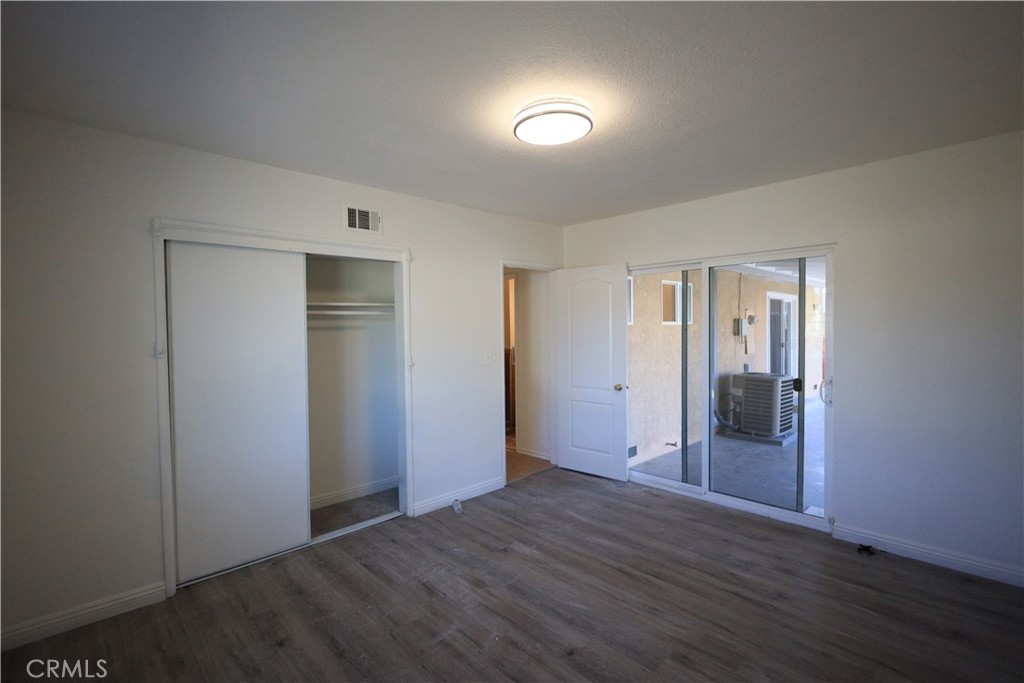 MLS #OC25274163 image #8