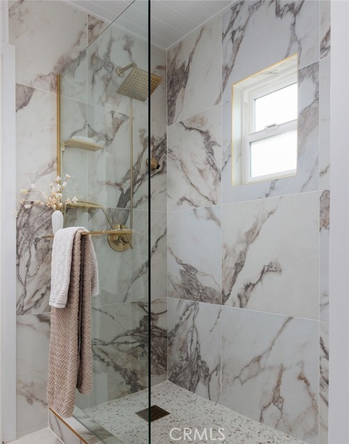 Detail Gallery Image 17 of 38 For 31632 2nd Ave, Laguna Beach,  CA 92651 - 2 Beds | 1 Baths