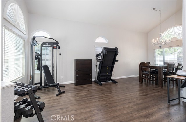 Detail Gallery Image 4 of 27 For 10352 Desert Star St, Moreno Valley,  CA 92557 - 4 Beds | 2/1 Baths