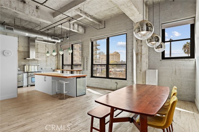 Front Image Thumbnail for CRSB25243732