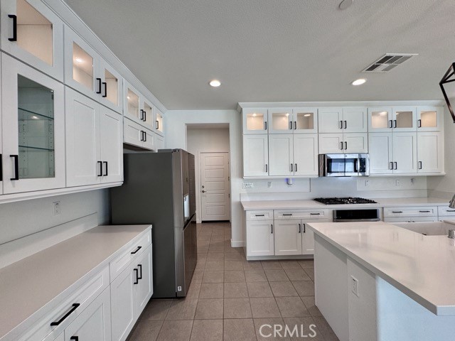 34118 Willow Stone Street, Murrieta CA: https://media.crmls.org/medias/825fd012-a234-4764-af36-09993f88673d.jpg
