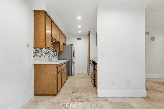 Image 16 of 50 For 5556 Temple City