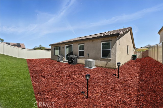 Detail Gallery Image 31 of 34 For 41018 Chambord Dr, Lake Elsinore,  CA 92532 - 4 Beds | 2 Baths