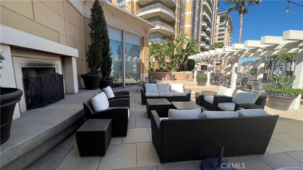 826021f9 C6ff 40ad Be97 98283e7970a0