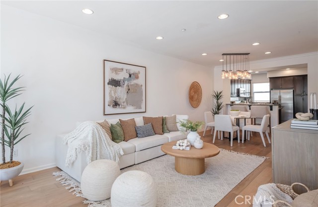 Detail Gallery Image 11 of 58 For 5341 Strand #105,  Hawthorne,  CA 90250 - 2 Beds | 2/1 Baths