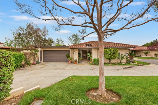 Detail Gallery Image 2 of 45 For 880 El Mirador, Upland,  CA 91784 - 2 Beds | 2/1 Baths