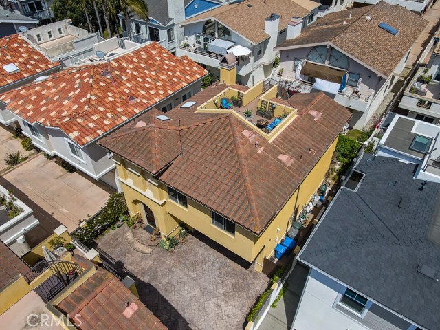 110 Francisca Avenue, Redondo Beach, California 90277, 3 Bedrooms Bedrooms, ,3 BathroomsBathrooms,Residential,Sold,Francisca,SR23077950