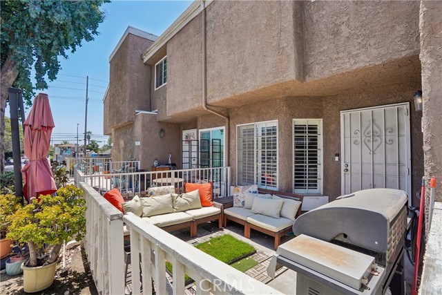 2 Bed Home for Sale in Los Angeles, California