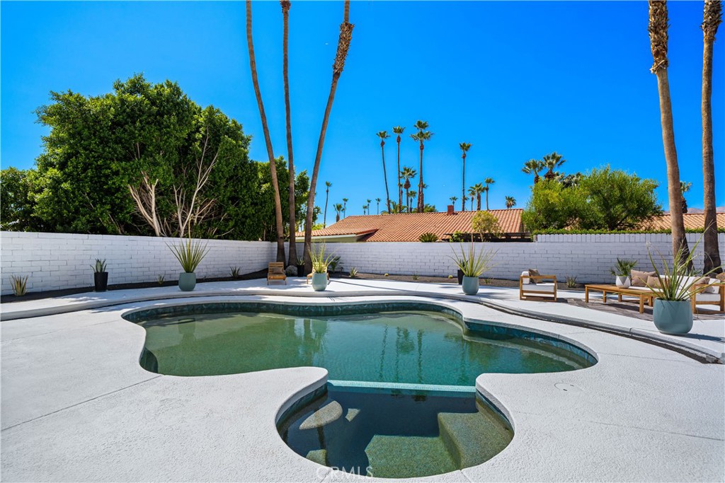 MLS #TR25256045 image #24