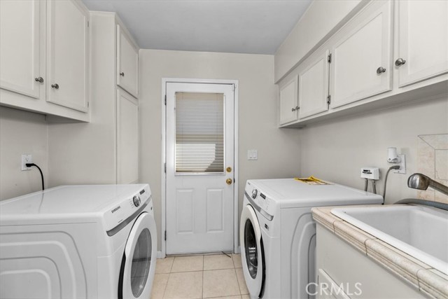 Detail Gallery Image 11 of 46 For 23032 Mobile, West Hills,  CA 91307 - 4 Beds | 2 Baths