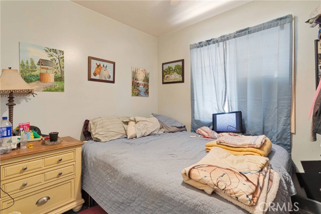 Detail Gallery Image 14 of 44 For 5635 Honeyhill Rd a & B,  Oak Hills,  CA 92344 - 3 Beds | 1 Baths