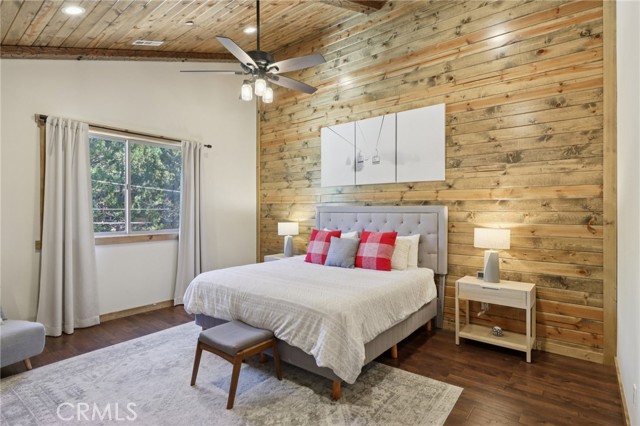 Detail Gallery Image 16 of 40 For 760 Tehama Dr, Big Bear Lake,  CA 92315 - 4 Beds | 3/1 Baths