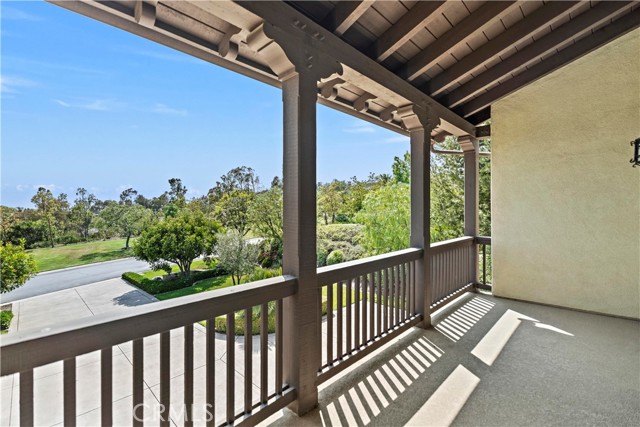 2535 Bronzewood Drive, Tustin CA: https://media.crmls.org/medias/82650993-129a-480a-87a5-cc3175b95730.jpg