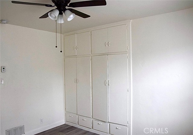 Detail Gallery Image 11 of 16 For 1945 W Vernon, Los Angeles,  CA 90062 - 5 Beds | 4 Baths