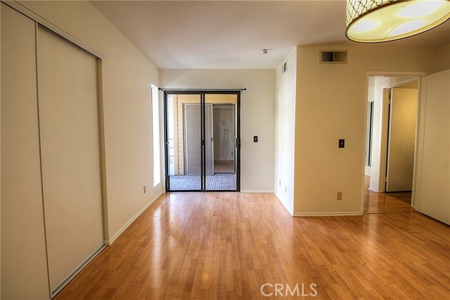 Detail Gallery Image 28 of 40 For 400 N Louise St #205,  Glendale,  CA 91206 - 2 Beds | 2 Baths