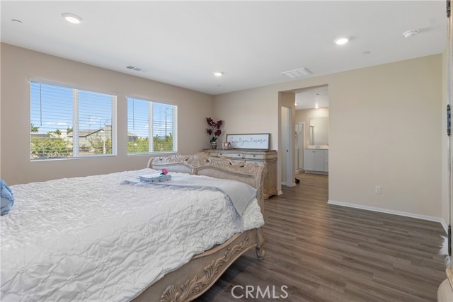 4 Bed Home for Sale in Lancaster, California