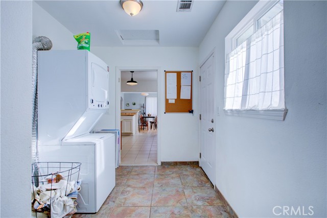 Detail Gallery Image 29 of 52 For 148 E 23rd, Merced,  CA 95340 - 3 Beds | 2 Baths