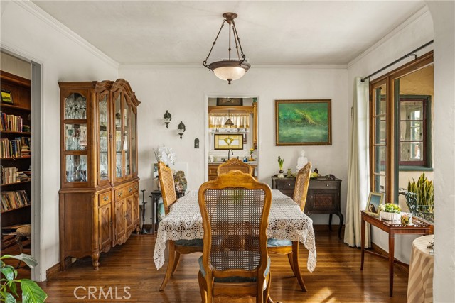 Detail Gallery Image 18 of 36 For 4545 Sunnyside Dr, Riverside,  CA 92506 - 2 Beds | 2 Baths