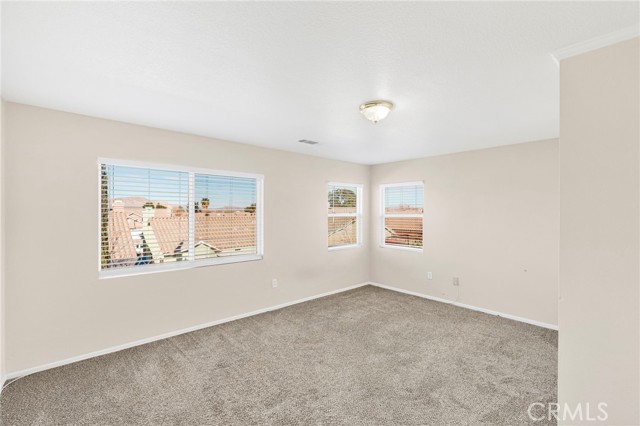 Detail Gallery Image 5 of 34 For 14106 Gray, Victorville,  CA 92394 - 4 Beds | 2 Baths